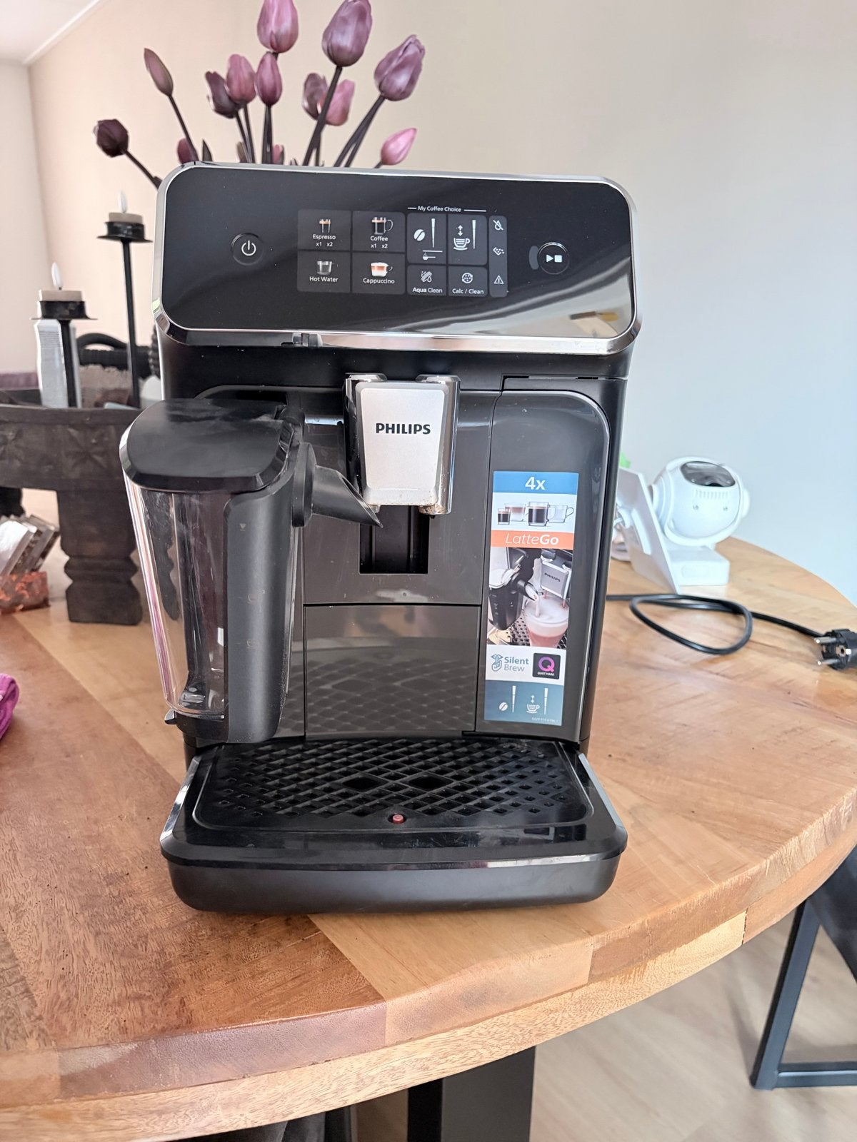 Philips LatteGo Volautomatische Espressomachine, Ophalen, Afneembaar waterreservoir, Koffiemachine, Koffiebonen