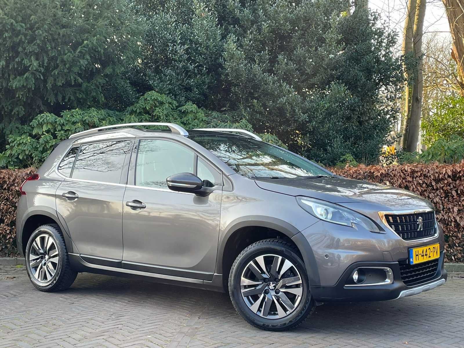 2016 Peugeot 2008 automaat 1.2xAllure Personenauto, Auto's, Euro 6, 1199 cc, 610 kg, 49 €/maand