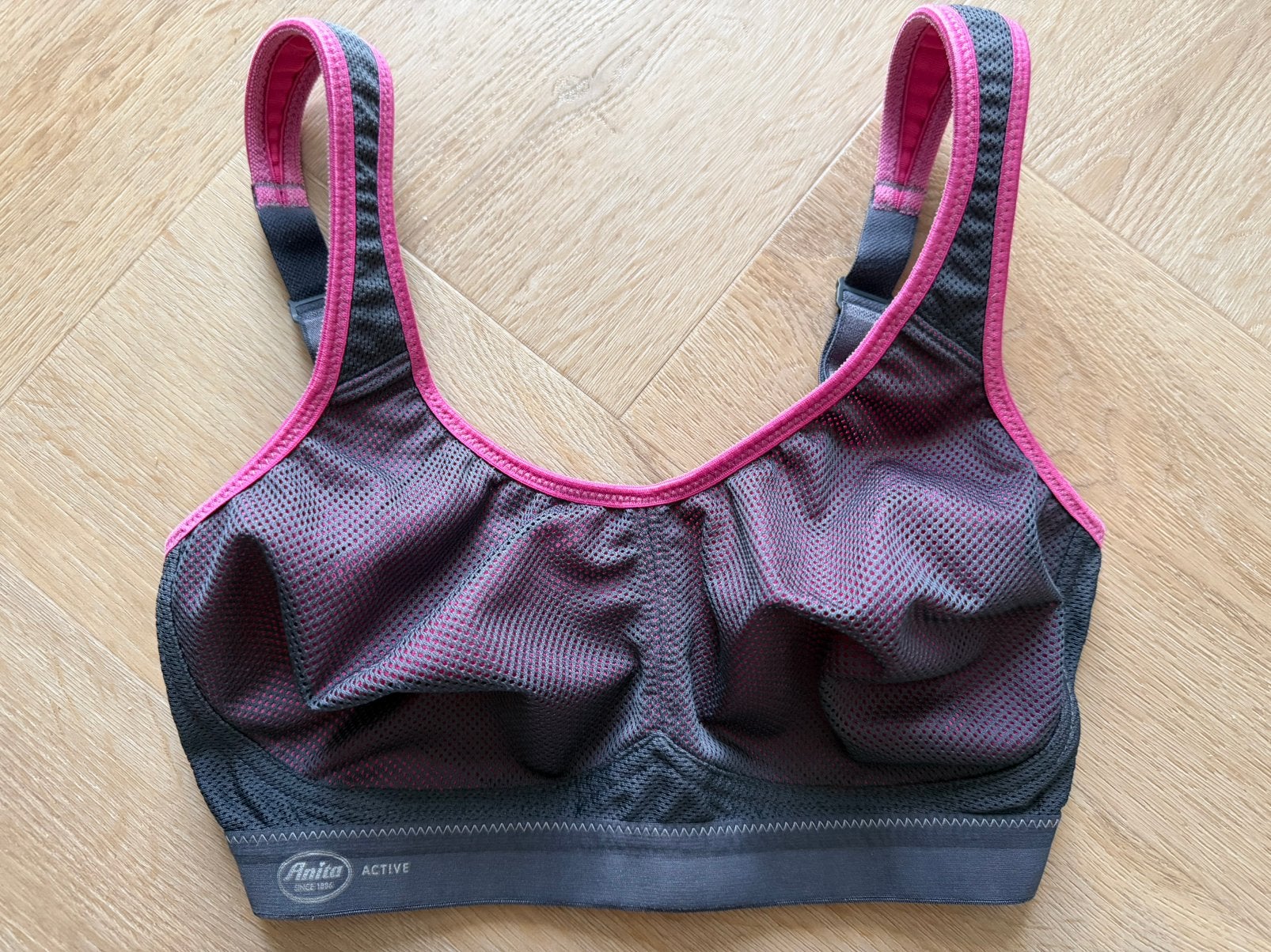 Roze / grijs sportbh Anita Active air control maat 65C, Ophalen of Verzenden, Grijs, BH