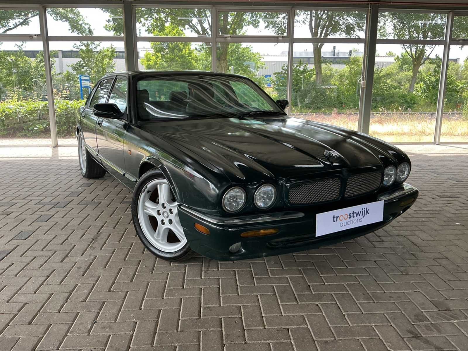 Jaguar XJR X308 | 4.0 V8 Supercharged | 1998 | youngtimer |, foto 3