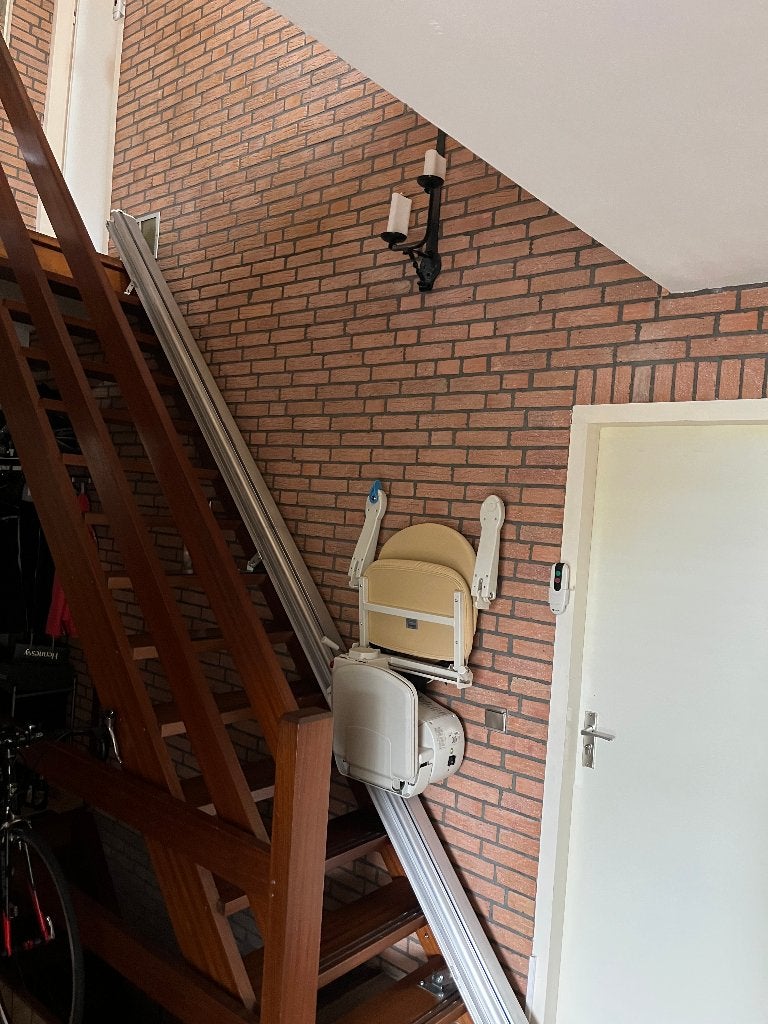 traplift, Diversen, Trapliften, Gebruikt, Recht, Ophalen