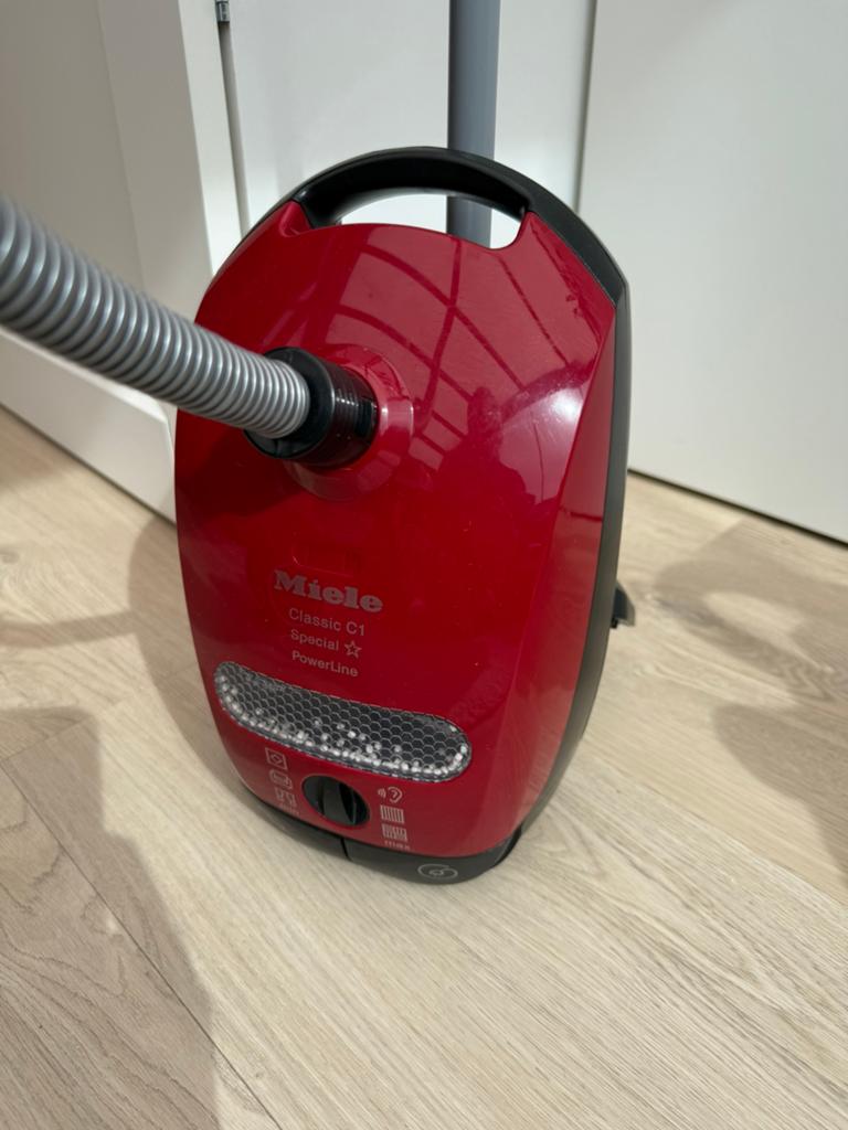 Miele speelgoedstofzuiger, Ophalen, Zo goed als nieuw, Overige typen