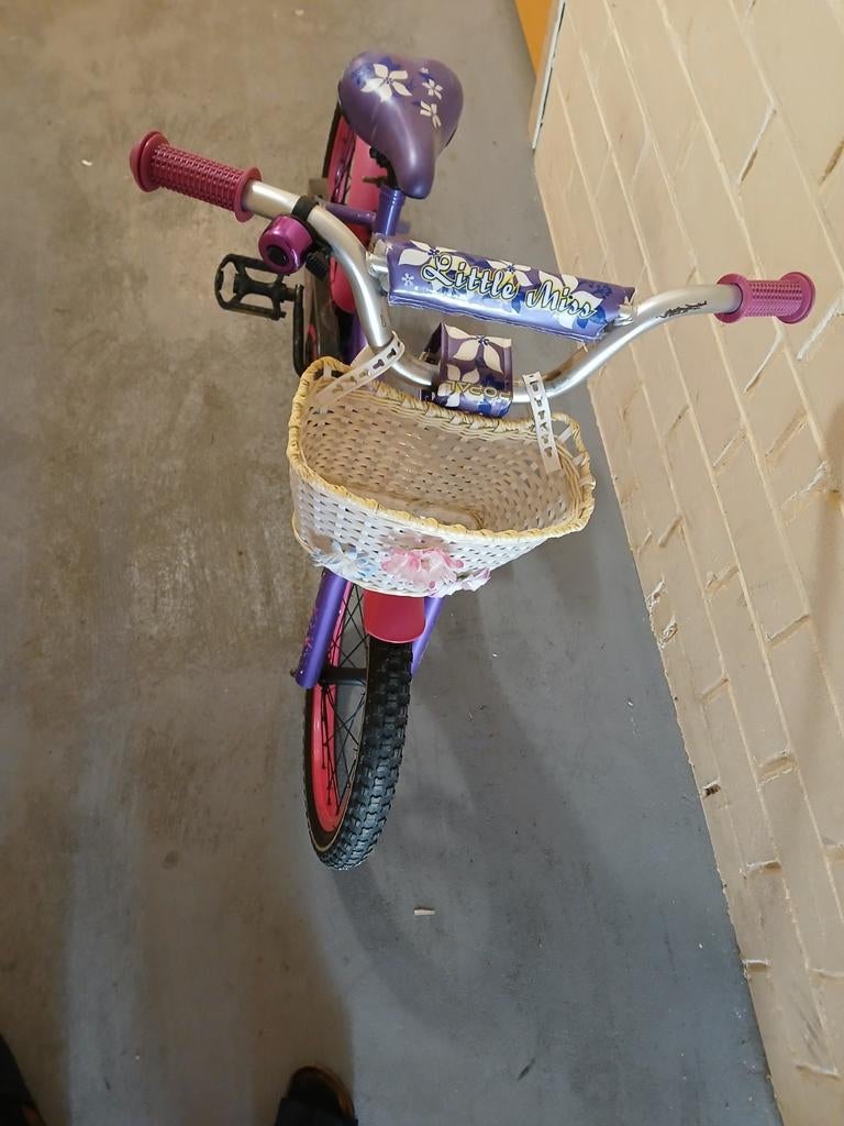 Fietsen meisjes, Ophalen of Verzenden, Zo goed als nieuw