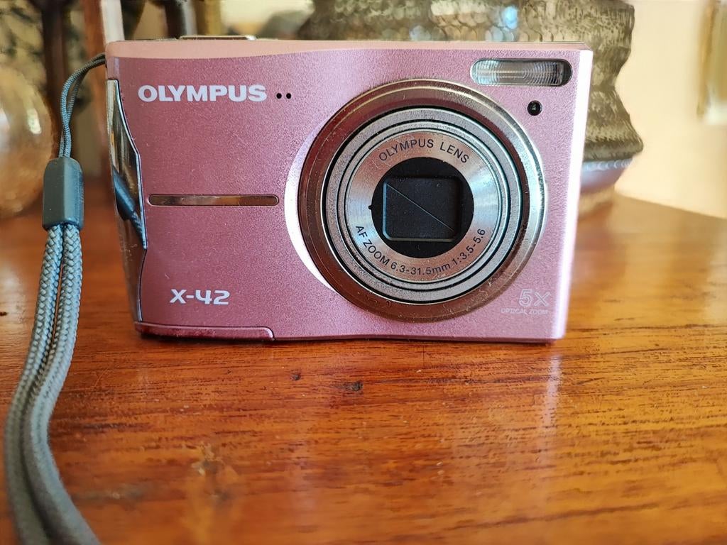 Olympus X-42VTG  Roze Compact Camera (compleet +software), 12 Megapixel, Verzenden, Compact, Zo goed als nieuw