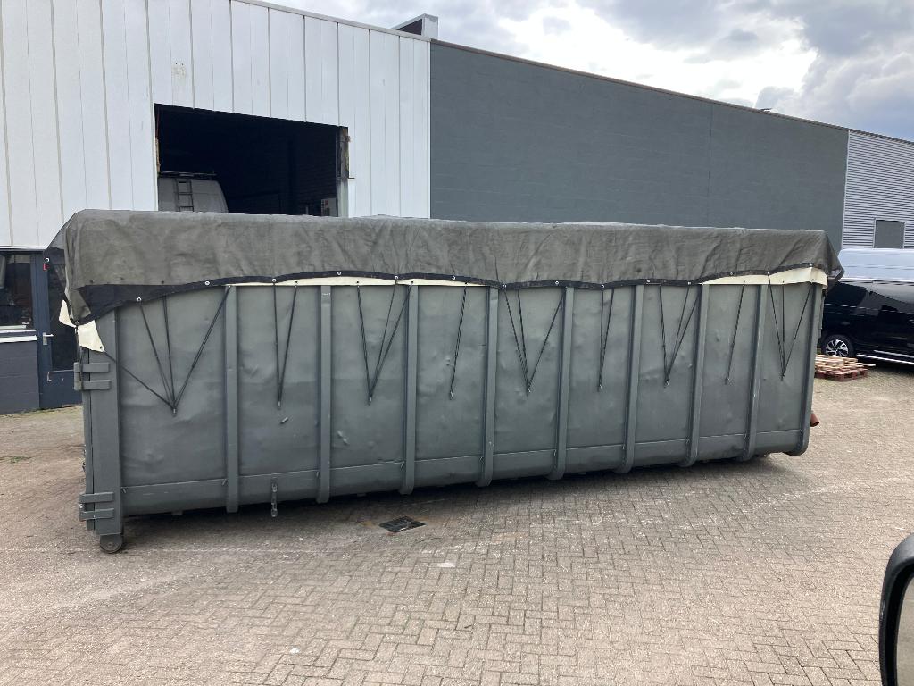 Haakcontainer 40 m3, Ophalen