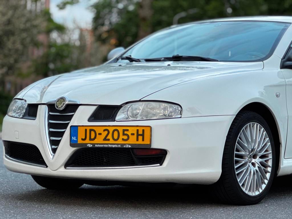 Alfa Romeo GT 1.9 JTD Progression|TOPSTAAT RIJD GEWELDIG 150, Auto's, Gebruikt, 1295 kg, 4 cilinders, 150 pk