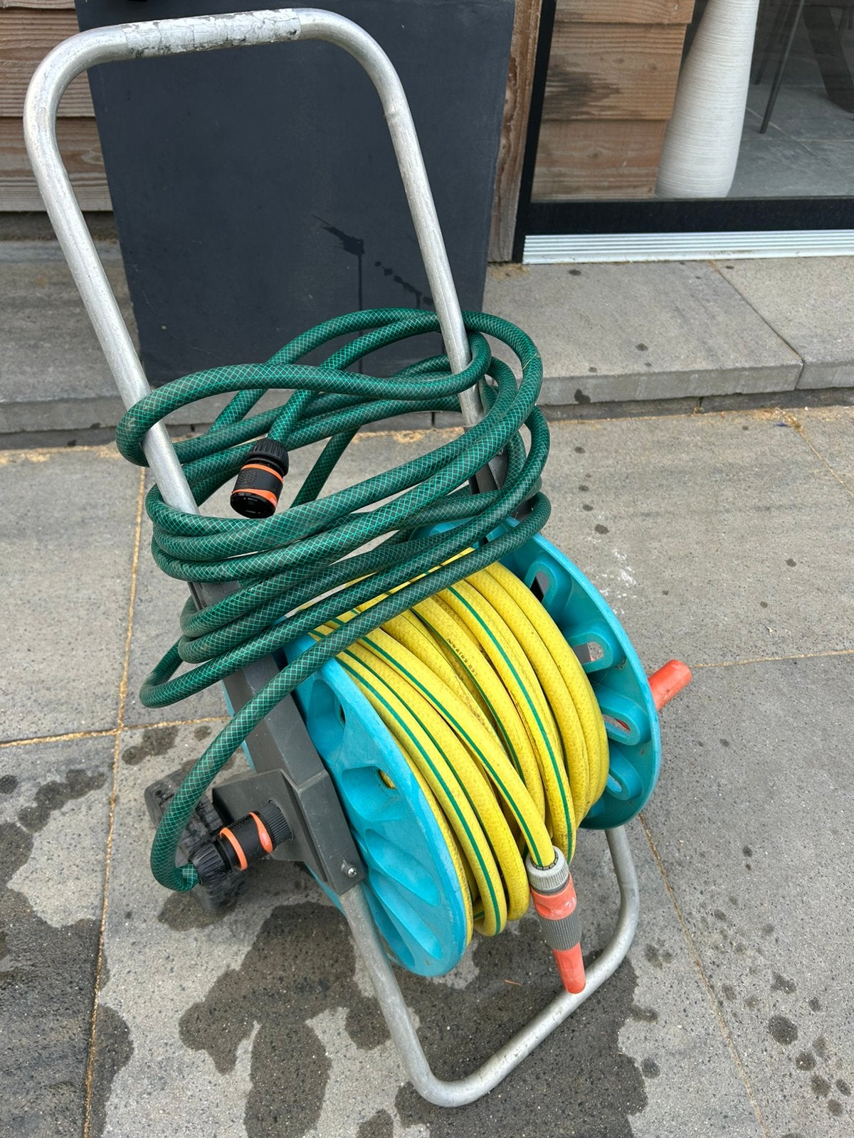 Gardena slangenhaspel 25/30m ca 3m extra slang, Ophalen, Gebruikt