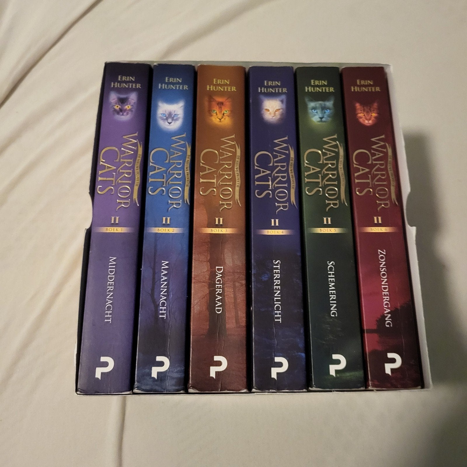 Warrior Cats Serie 2 - De Nieuwe Profetie (6 boeken), Ophalen of Verzenden, Gelezen, Erin Hunter