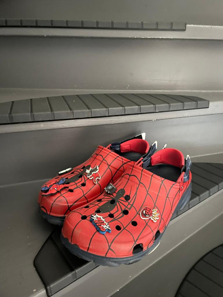 Spiderman crocs maat 46, Kinderen en Baby's, Ophalen of Verzenden, Jongen of Meisje, Overige typen