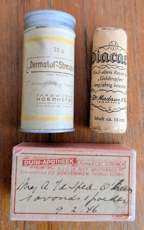 Apotheek 1946, Ophalen of Verzenden