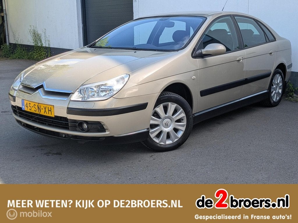 Citroen C5 2.0-16V Exclusive/ Lage Kilometers!, Gebruikt, Zwart, 4 cilinders, Beige
