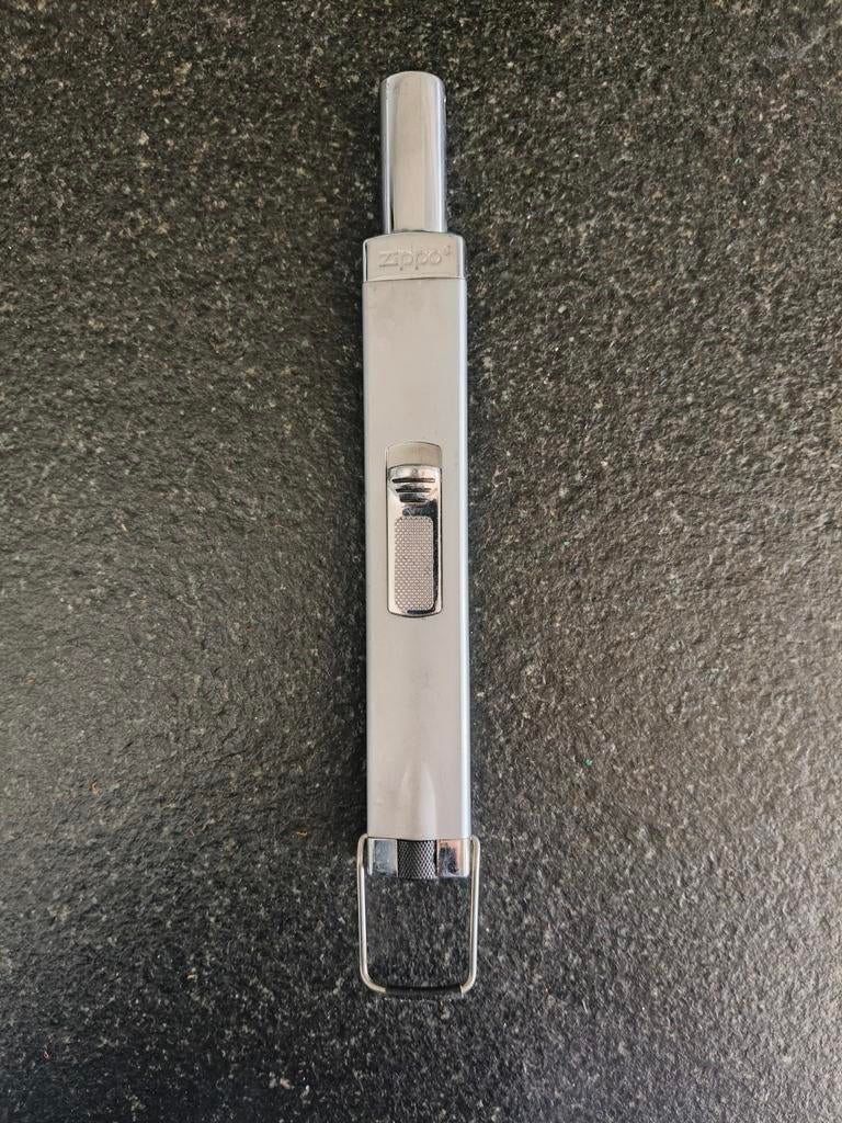 Originele Zippo aansteker - ca. 20 cm lang, Ophalen of Verzenden, Gebruikt, Aansteker