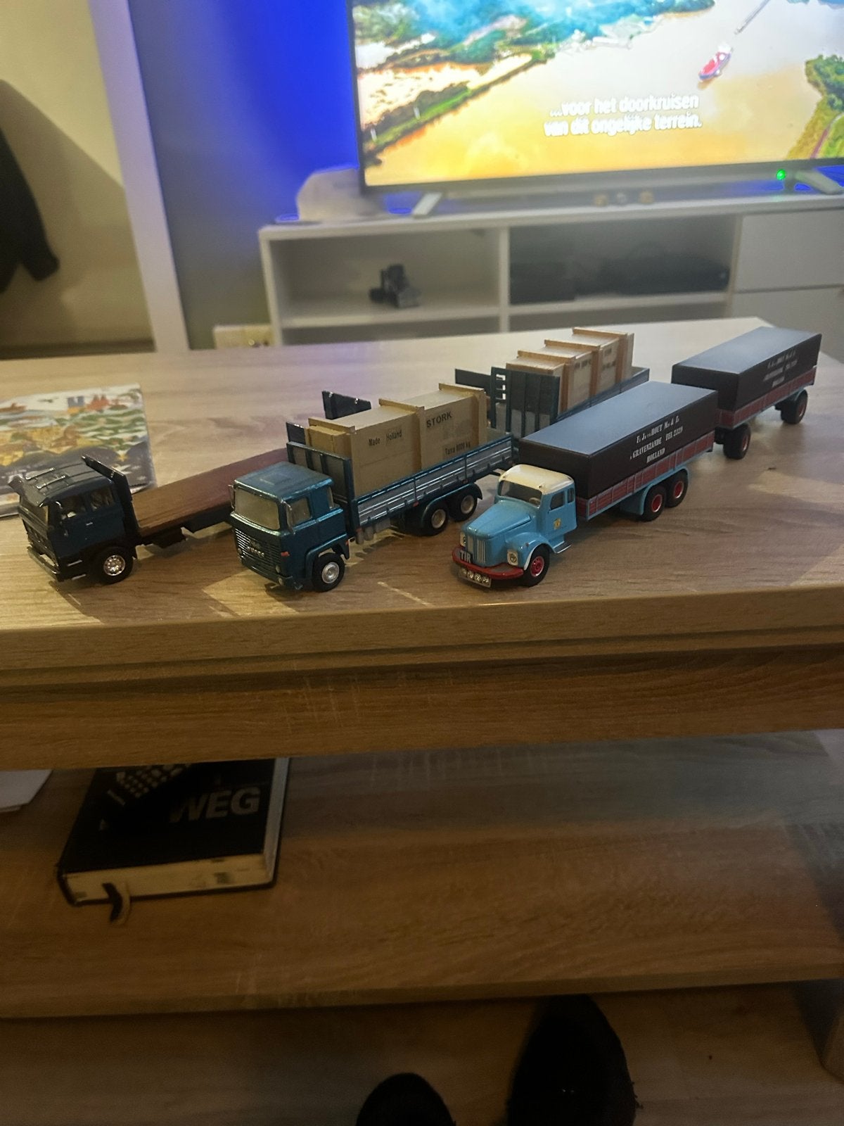 3 x 1:50 Modellen Truck met Schamel Aanhanger (DAF, Scania), Hobby en Vrije tijd, Ophalen of Verzenden, Gebruikt, Bus of Vrachtwagen