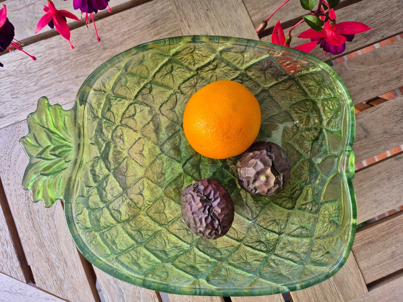 Vintage groen glazen persglas ananas fruitschaal, Ophalen of Verzenden