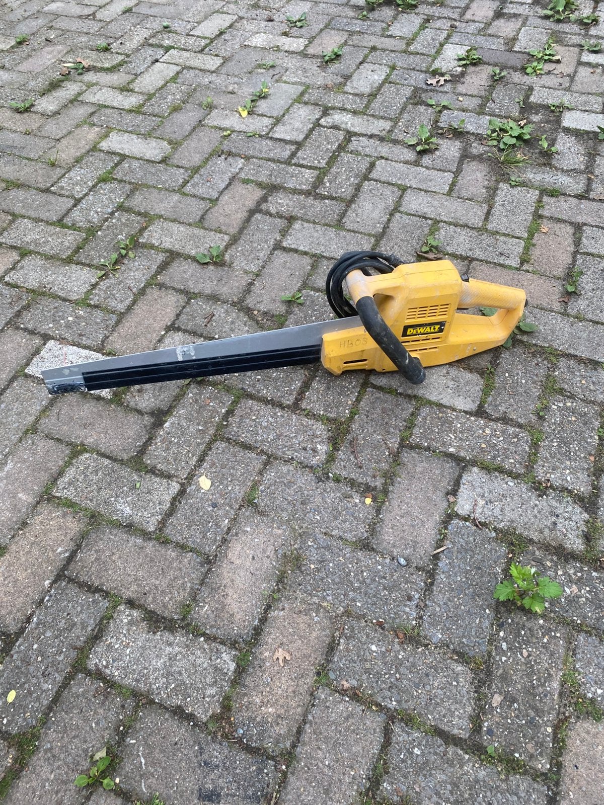 DeWalt alligatoorzaag, Ophalen, Gebruikt, 70 mm of meer, Afkortzaag
