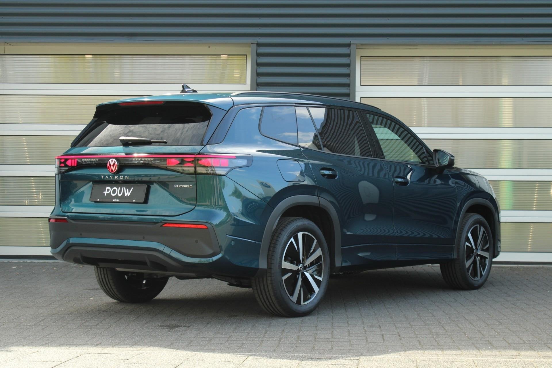 Volkswagen Tayron 1.5 eHybrid DSG 204pk Life Edition | Trekh, 12 maanden, Stof, 1498 cc, 4 cilinders