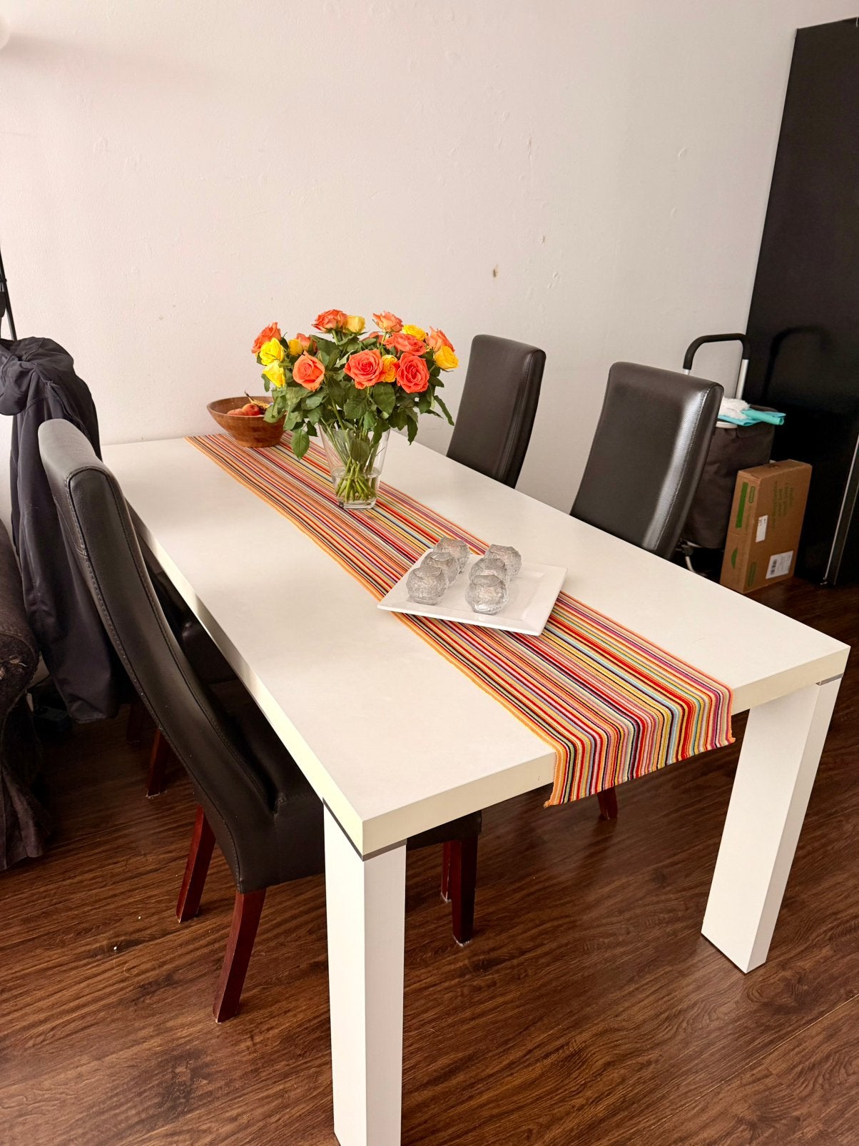 Gratis moderne eettafel 180 x 90 cm | Zeer nette staat, Huis en Inrichting, Tafels | Eettafels, Ophalen, Gebruikt, 50 tot 100 cm