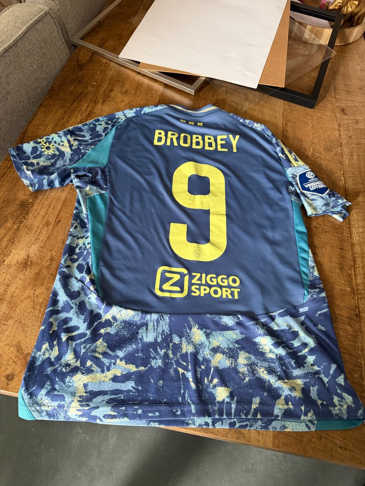 Origineel Ajax uitshirt 2024 Brobbey #9 Maat M, Maat M, Ophalen of Verzenden, Zo goed als nieuw, Shirt