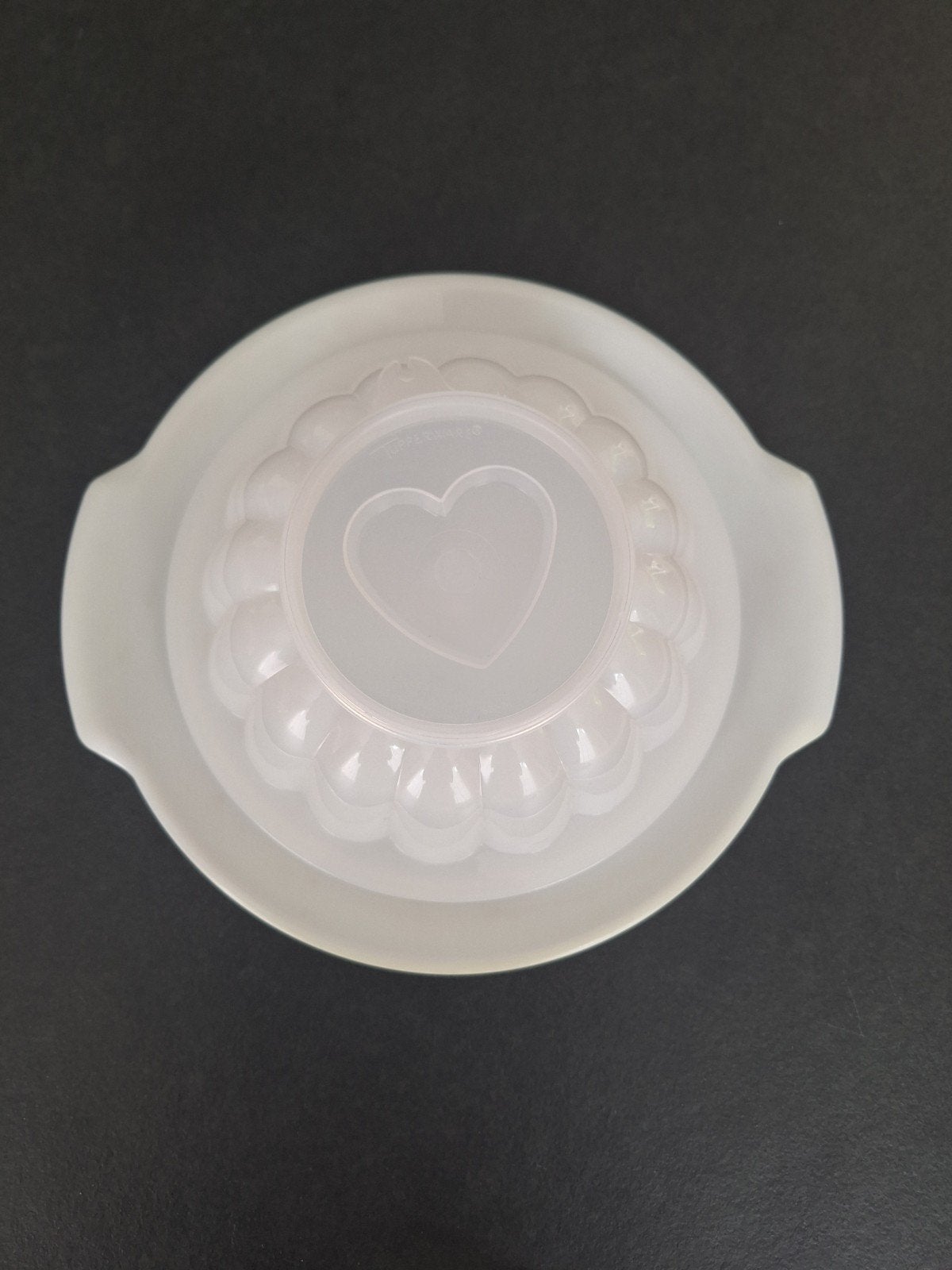 Tupperware puddingvorm met 4 inzetstukken, Gebruikt, Wit, Overige typen, Ophalen of Verzenden