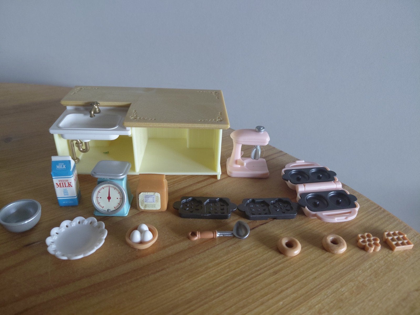 Sylvanian Families kookeiland/keukentje/compleet, Ophalen of Verzenden, Zo goed als nieuw, Poppenhuis