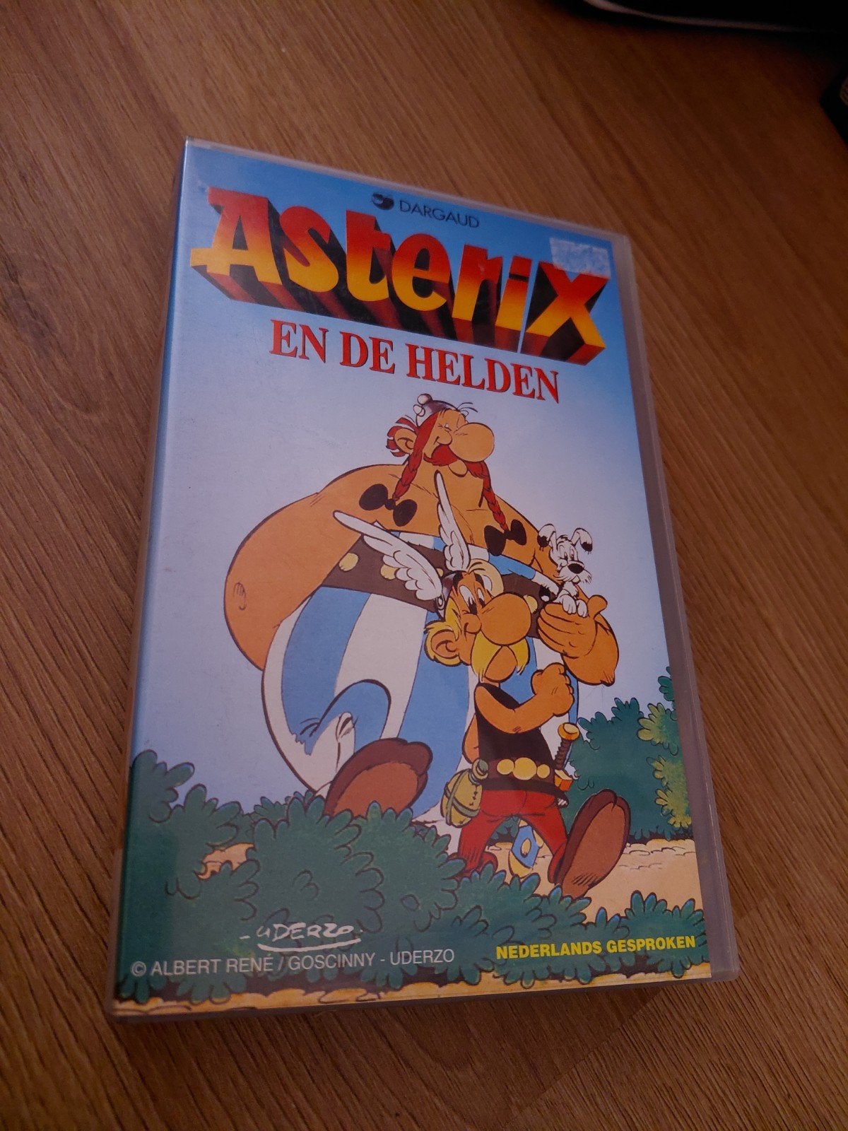 Asterix en de helden videoband., Gebruikt, Tekenfilm, Alle leeftijden, Ophalen of Verzenden