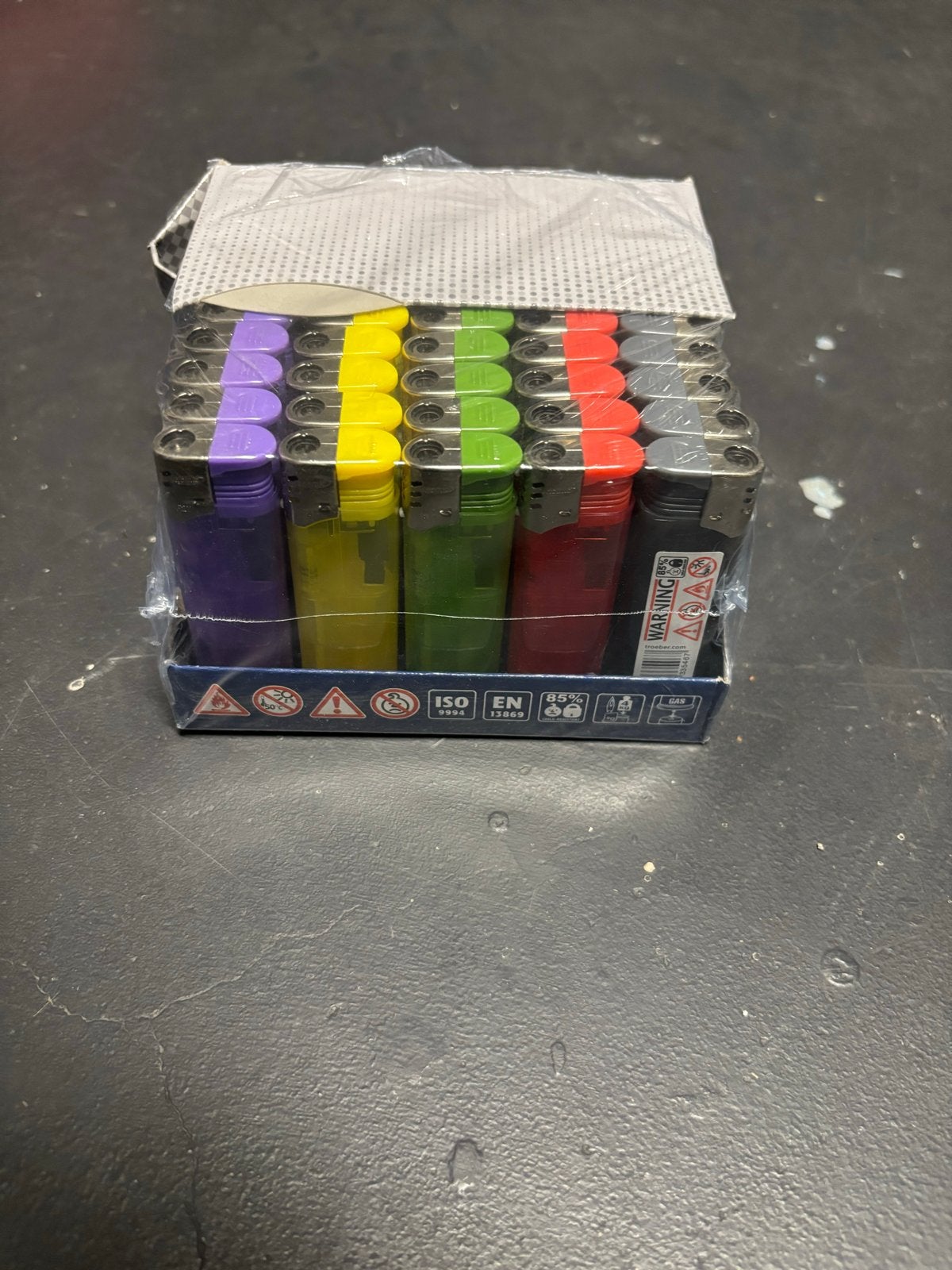 Nieuwe aanstekers, diverse kleuren, 50 stuks, Ophalen of Verzenden, Nieuw, Aansteker