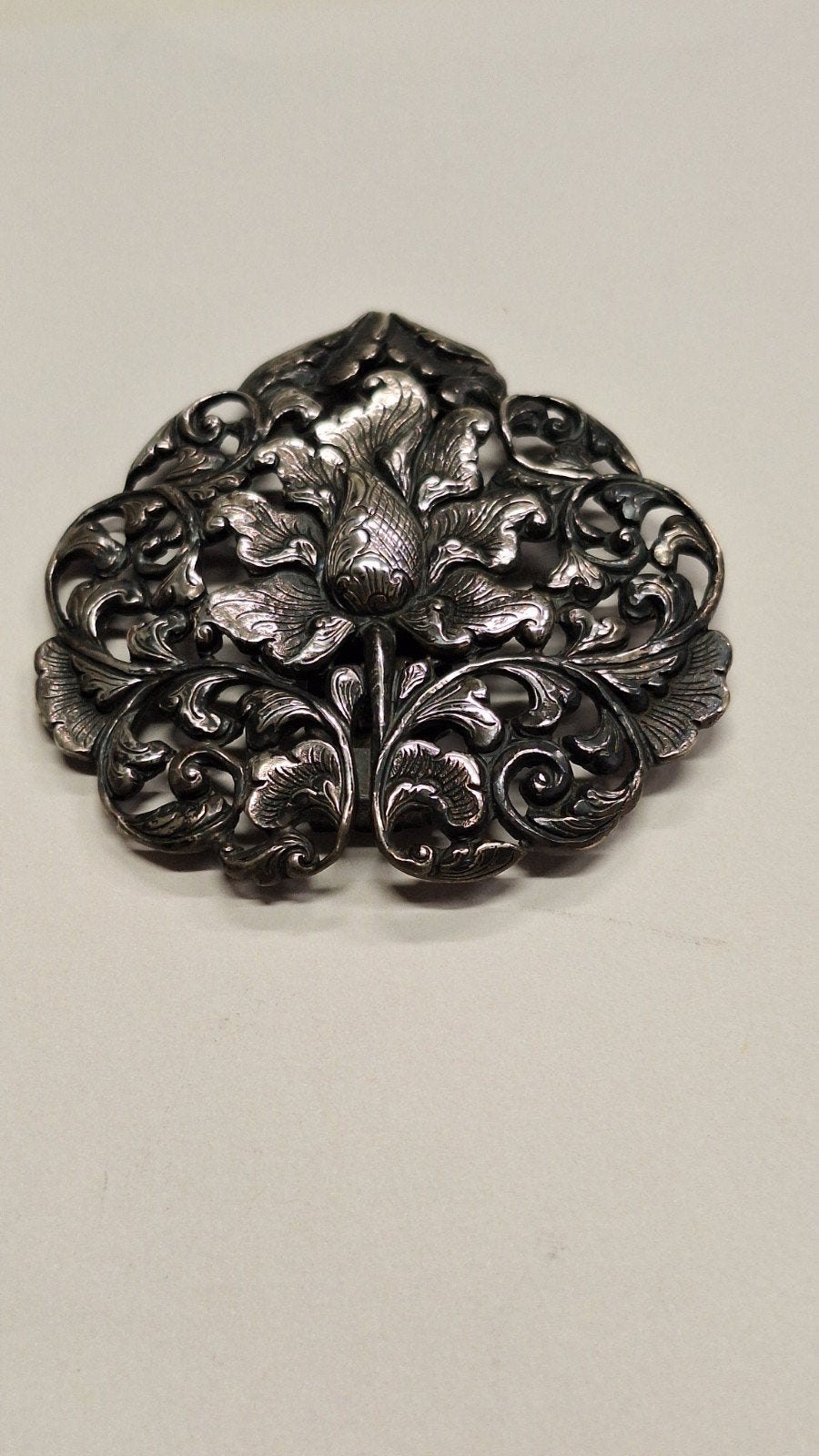 Djokja zilvmeren broche gemerkt antiek, Sieraden, Tassen en Uiterlijk, Broches, Ophalen of Verzenden, Zo goed als nieuw, Zilver