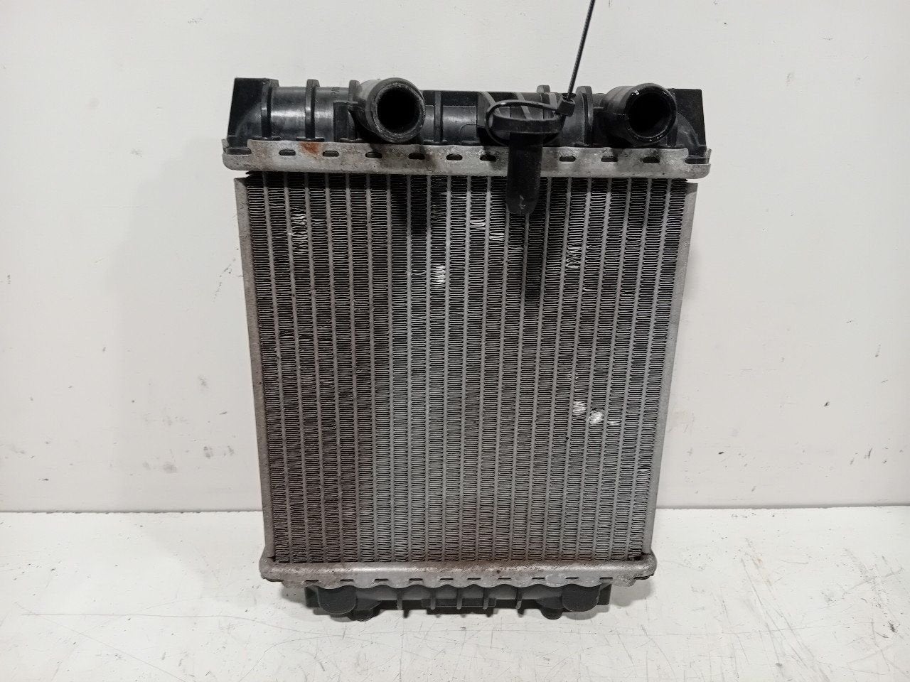 Radiateur Volkswagen Arteon, Onderdelen@venauto.nl, Van der Ven Autorecycling B.V., Gebruikt, Ettenseweg 76, 4706 PB Roosendaal, The Netherlands