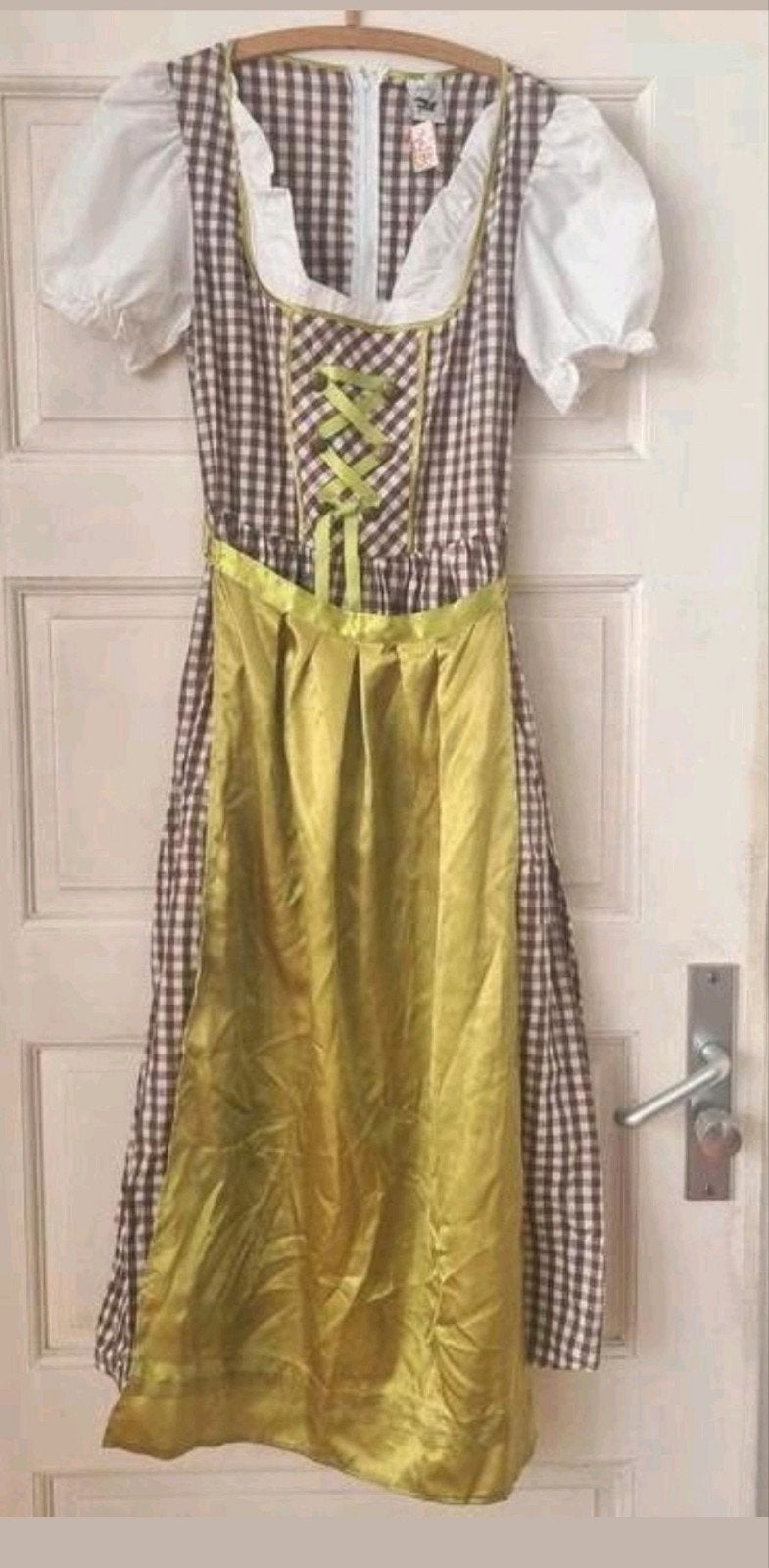 complete bruin met groene Dirndl Nieuw Oktoberfeest trachten, Maat 42/44 (L), Nieuw, Ophalen of Verzenden, Overige thema's