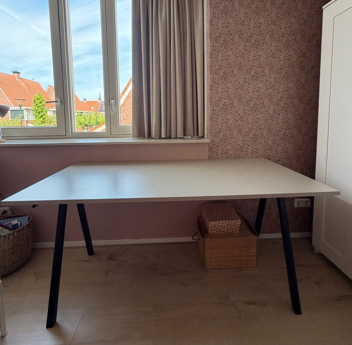IKEA Trotten bureau 160x80cm - Zo goed als nieuw, Ophalen, Zo goed als nieuw, IKEA