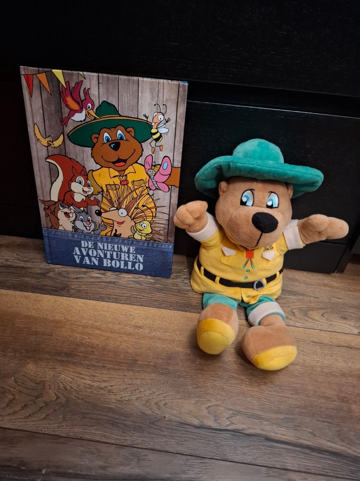 Bollo boek en knuffel, Jongen of Meisje, Ophalen of Verzenden, Zo goed als nieuw, Voorleesboek