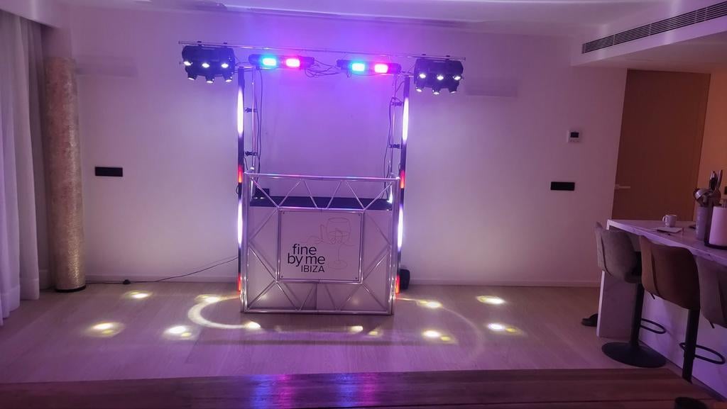 Dj booth compleet met verlichting, Ophalen, Minder dan 500 watt