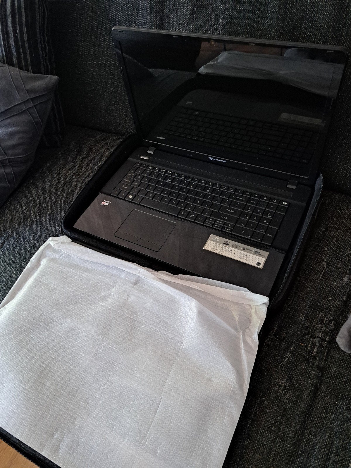 Packard Bell easynote le69kb, Ophalen, 17 inch of meer, Gebruikt, Packard bell