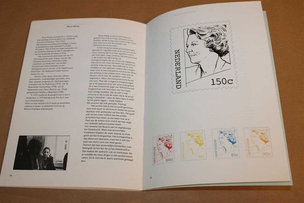 Koning- en Koninginnezegels — PTT Catalogus 1852-1981, Ophalen of Verzenden, Verzamelalbum