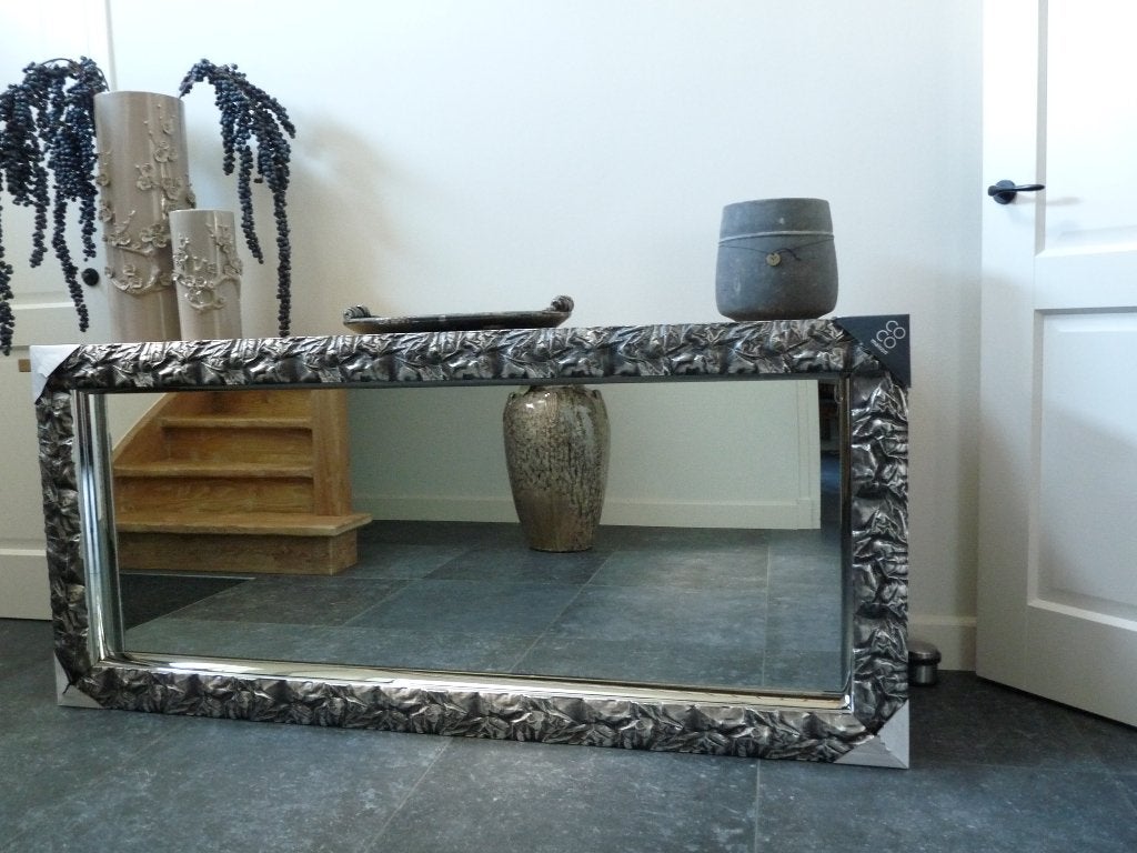 Spiegel met bewerkte houten rand van CocoMaison, nieuw!!, Ophalen, Nieuw, 75 tot 100 cm, 150 tot 200 cm
