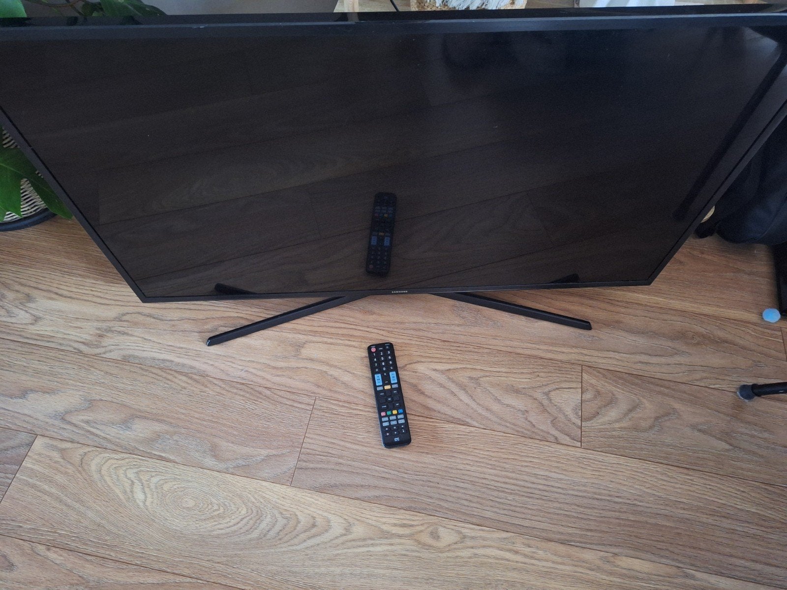 Samsung 4K Smart TV UE43KU6000 (43 inch - 109CM), Ophalen, 50 Hz, W, Zo goed als nieuw
