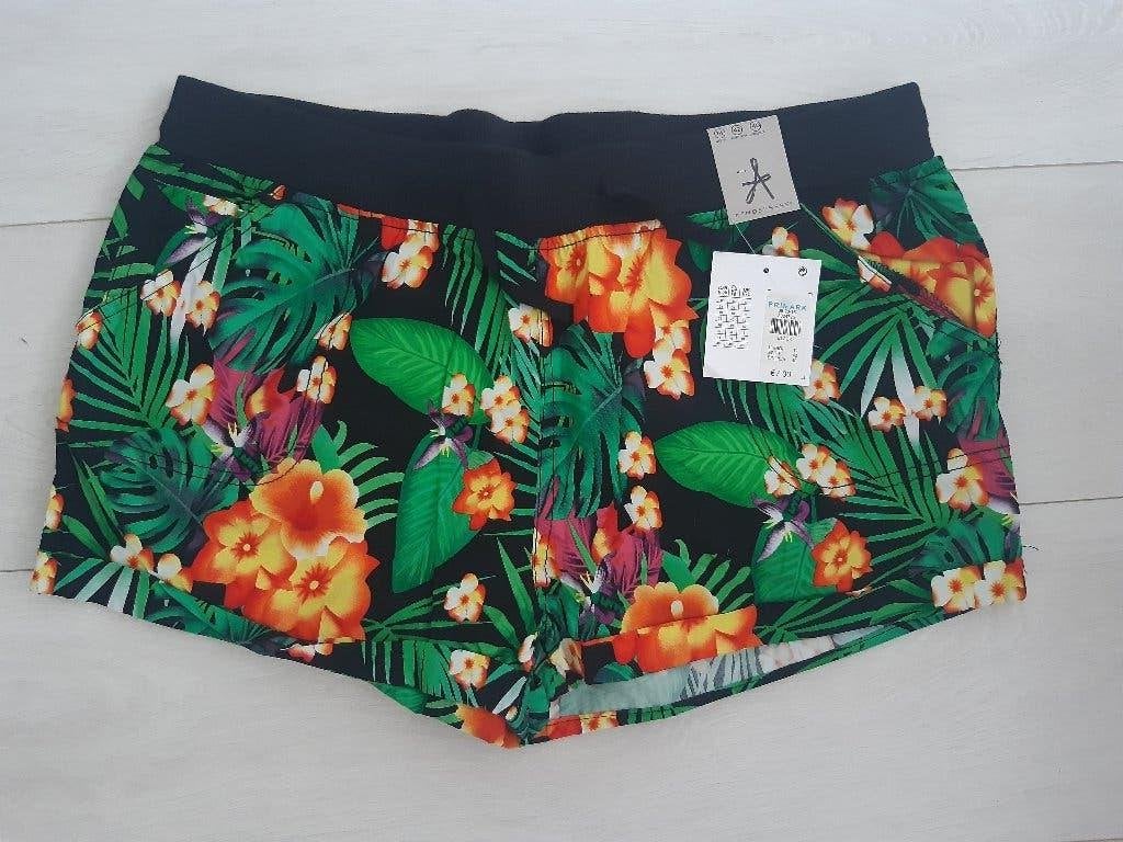 S5- Primark Atmosphere short maat 40 nieuw, Kleding | Dames, Overige kleuren, Kort, Nieuw, Ophalen