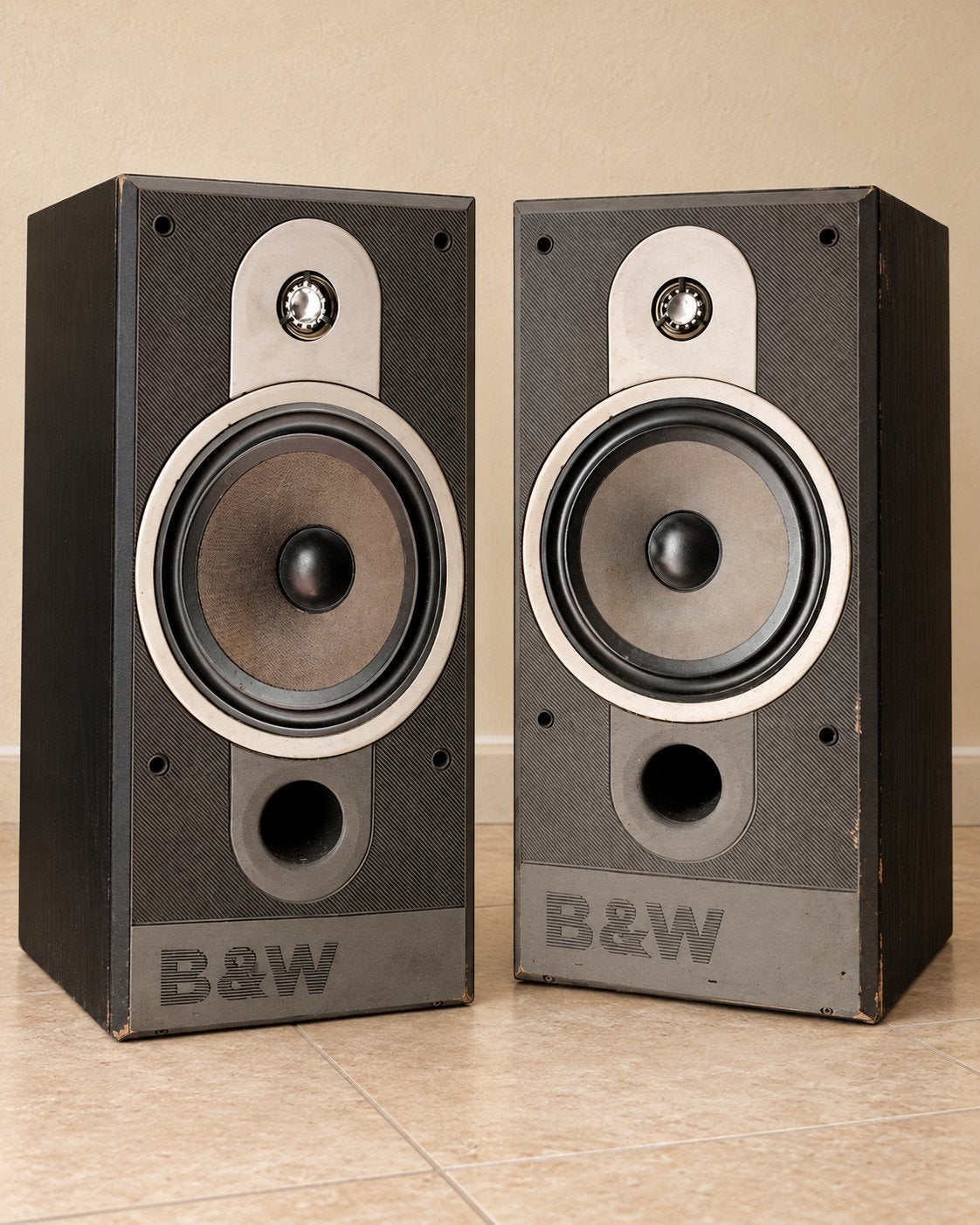 B&W DM580 Boekenplank Luidsprekers - Klassiek Geluid, Gebruikt, Ophalen of Verzenden, Bowers & Wilkins (B&W), Basreflex