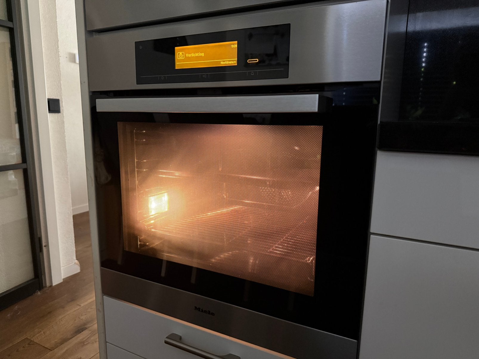Miele H5681BP inbouwoven, Witgoed en Apparatuur, Ophalen, Gebruikt, Oven, Hete lucht