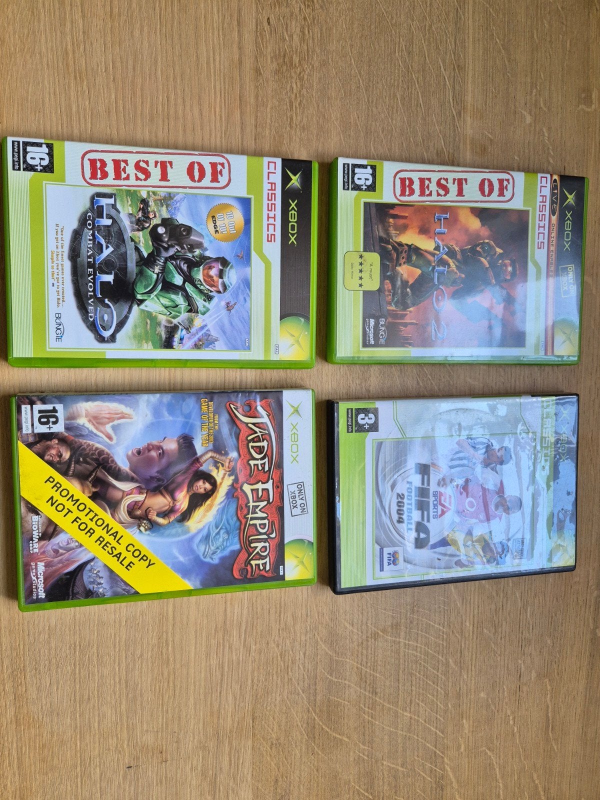 Xbox promotional copy Halo, halo 2, Jade Empire, FIFA 2004, Gebruikt, Shooter, Gekoppelde computers, 1 speler