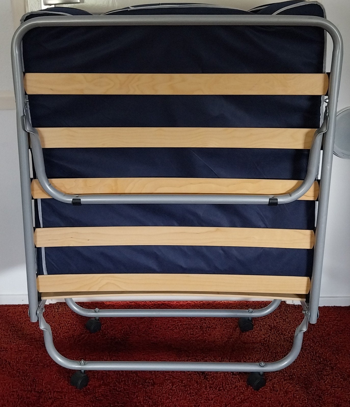 Opvouwbaar logeerbed met matras, Ophalen, Eenpersoons, Praktisch, 80 cm