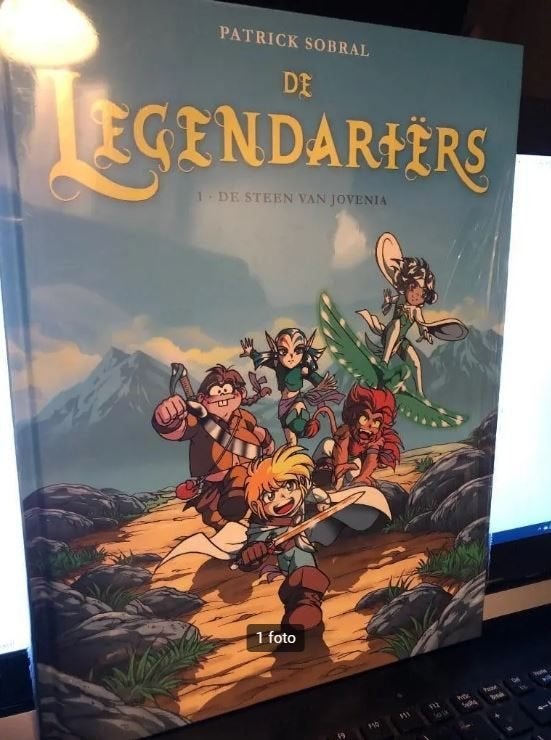 de steen van jovenia De legendariers hardcover k4, Boeken, Stripboeken, Eén stripboek, Ophalen of Verzenden, Zo goed als nieuw
