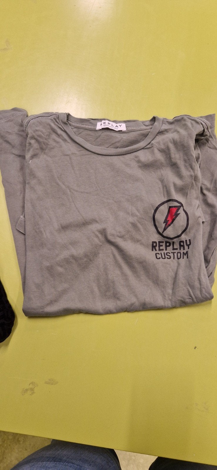 Replay tshirt, Ophalen