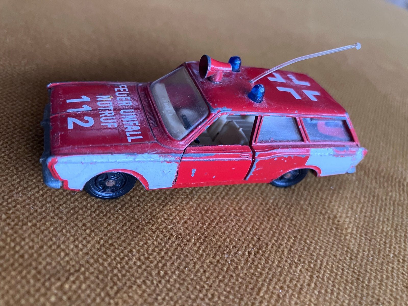 Siku V313 Ford 17M Turniër Brandweer (Gebruikt), Ophalen of Verzenden, Gebruikt