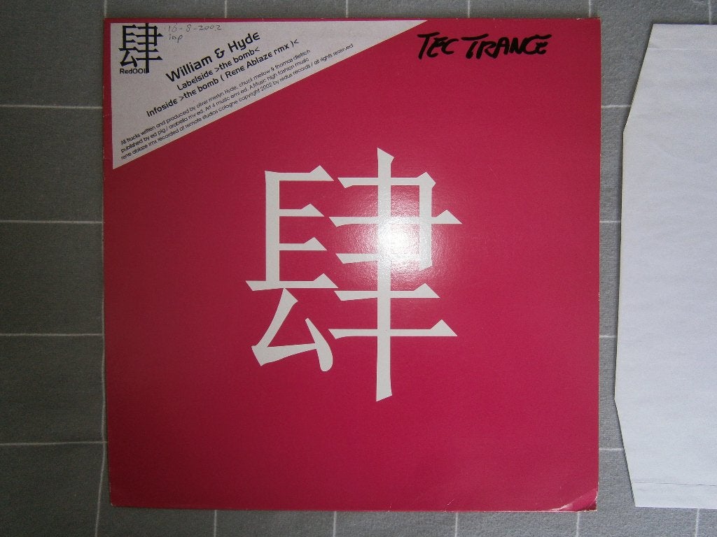 William & Hyde – The Bomb. 2002. Acid , Tec, Techno Trance, Ophalen, Trance, Inclusief binnenhoes, Zo goed als nieuw