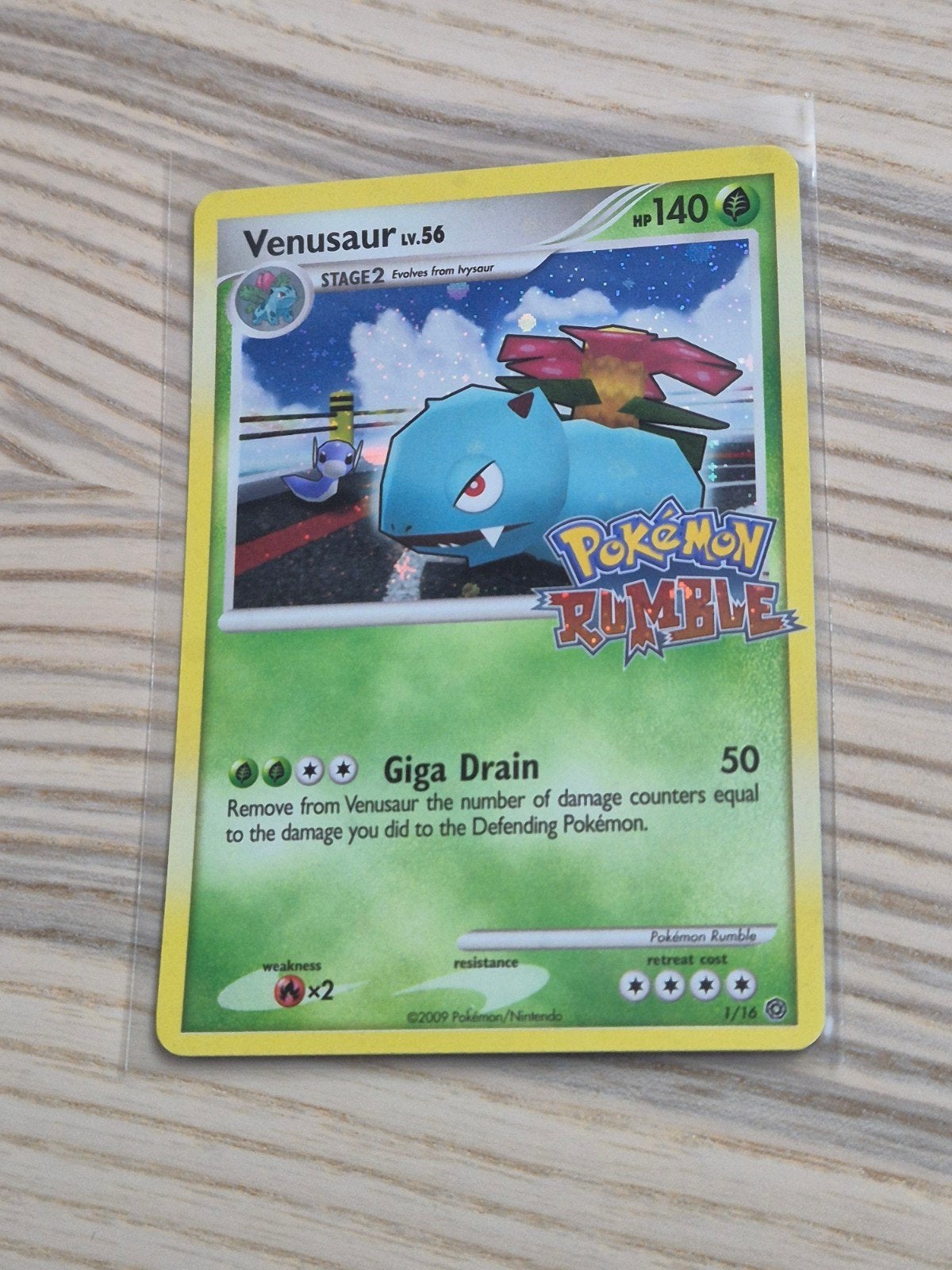 Venusaur RUMBLE (Holo), Hobby en Vrije tijd, Ophalen of Verzenden, Gebruikt, Losse kaart, Foil