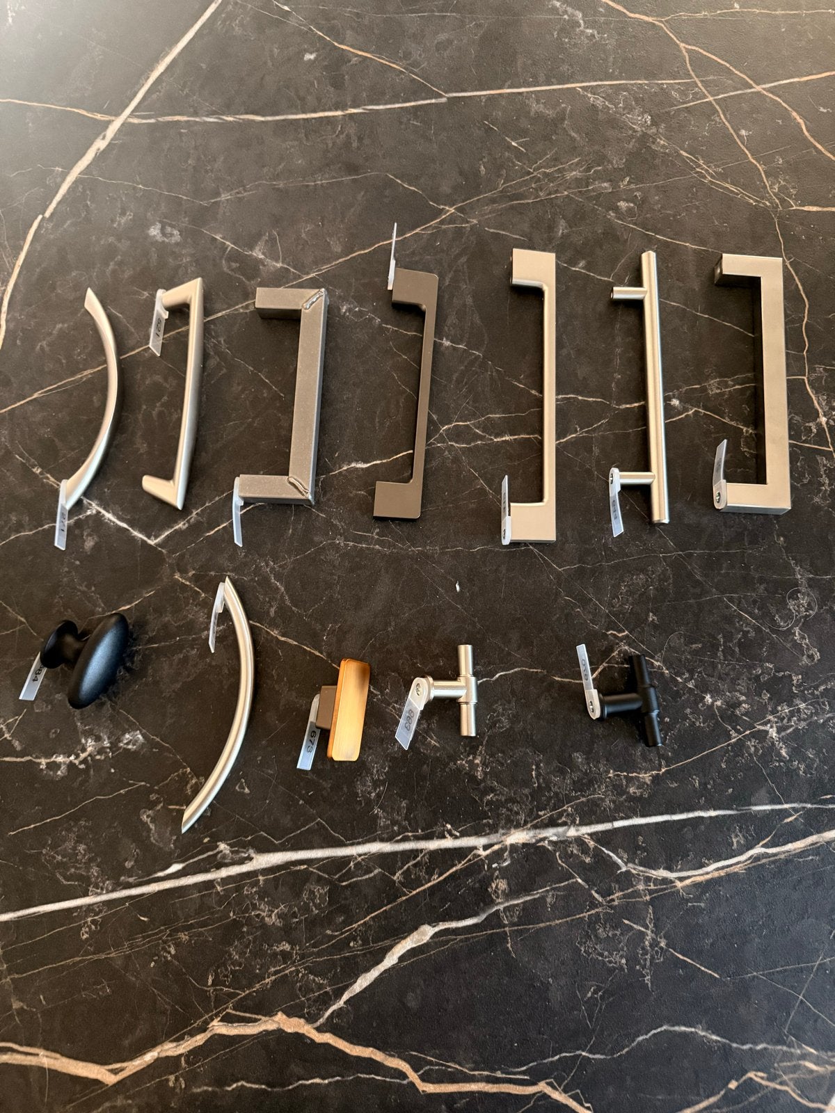 Diverse deurbeslag en handgrepen - Verschillende stijlen, Ophalen, Gebruikt, Overige materialen, Klink of Kruk
