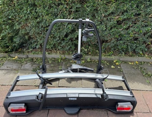 Thule velospace fietsendrager e-bikes kantelbaar, Ophalen of Verzenden, Zo goed als nieuw, Trekhaakdrager