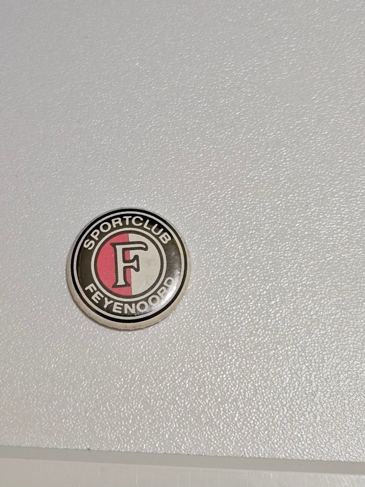 Sportclub Feyenoord button, Verzamelen, Ophalen of Verzenden, Zo goed als nieuw, Sport, Button