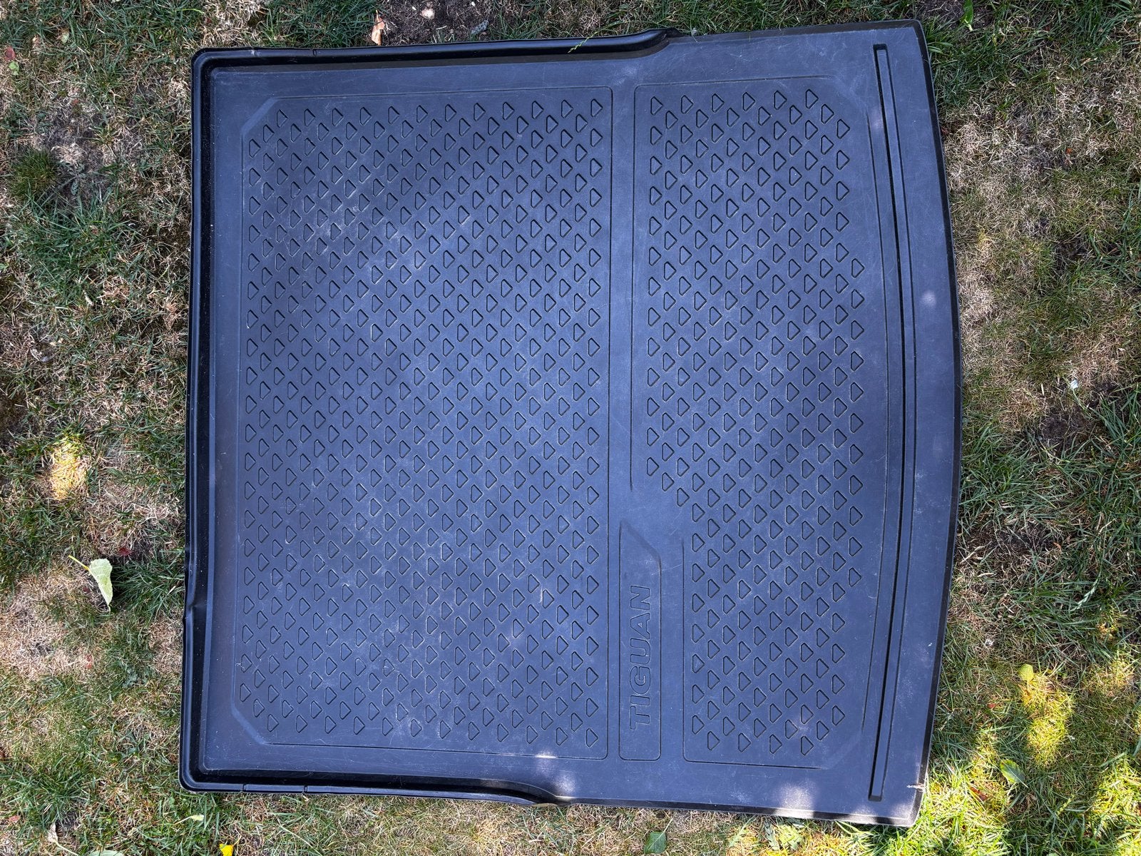Kofferbakmat voor Volkswagen Tiguan, Ophalen, Gebruikt